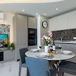 Διαμέρισμα Ivory Seafront With Views!- Fl 15 By Homely