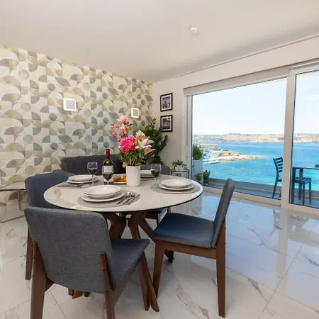 Apartment Ivory Seafront With Views!- Fl 15 By Homely *