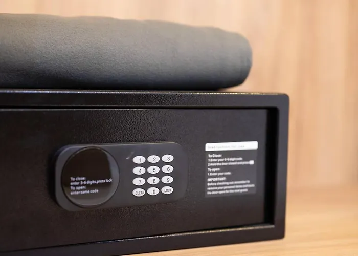 Ivory Seafront With Views!- Fl 15 By Homely Appartement