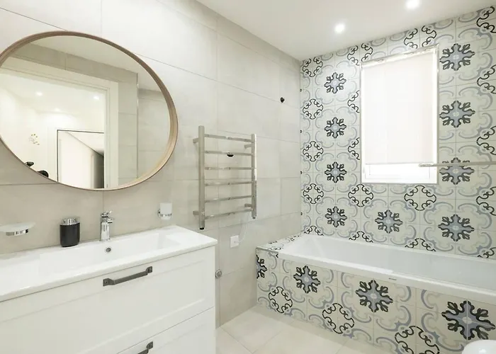 Appartement Ivory Seafront With Views!- Fl 15 By Homely